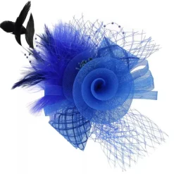 Broche met tule en veertjes