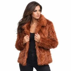 Fluffy Faux Fur Jas unisex model